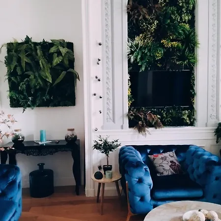 Prestigieuse Princeteau Apartment *