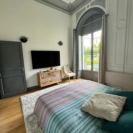 Apartment Prestigieuse Princeteau Libourne
